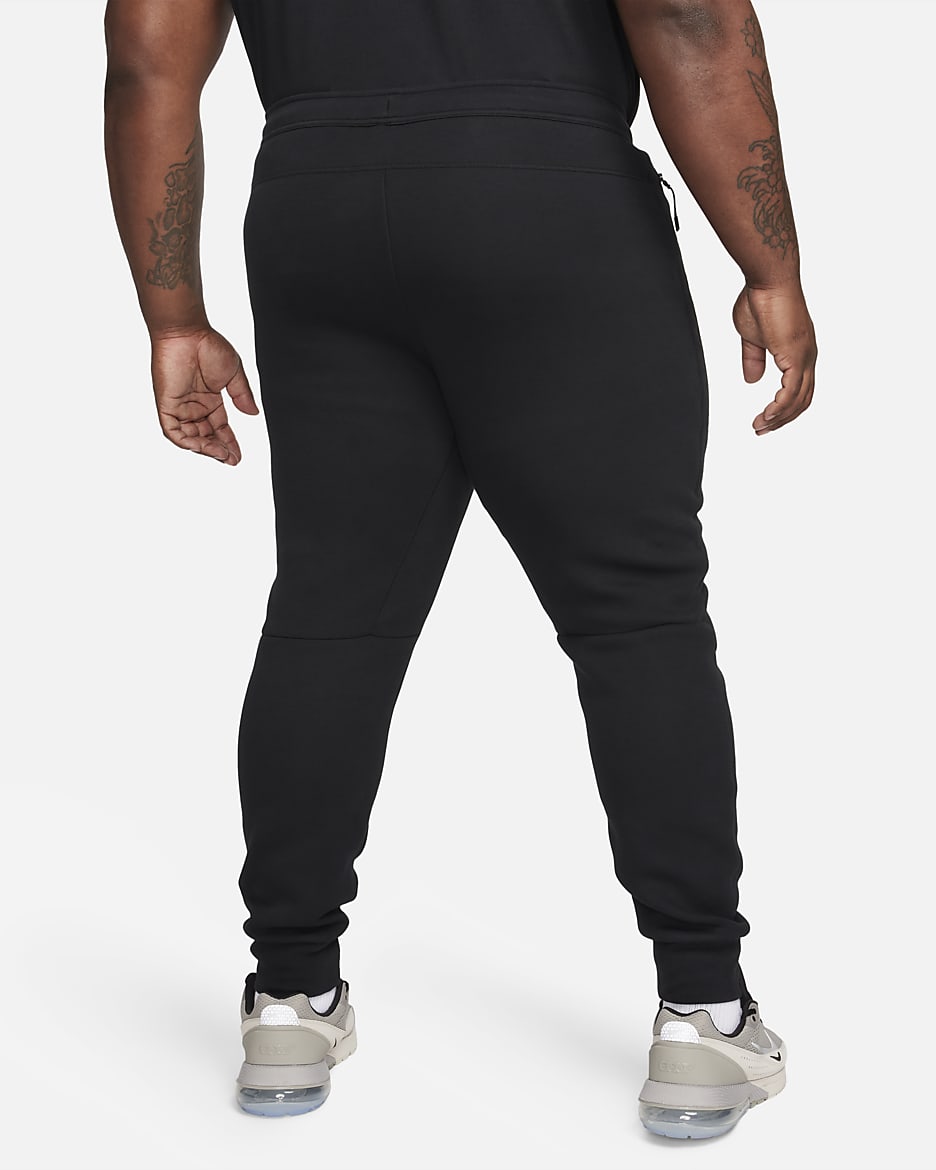Nike Sportswear Tech Fleece férfi szabadidőnadrág - Fekete/Fekete