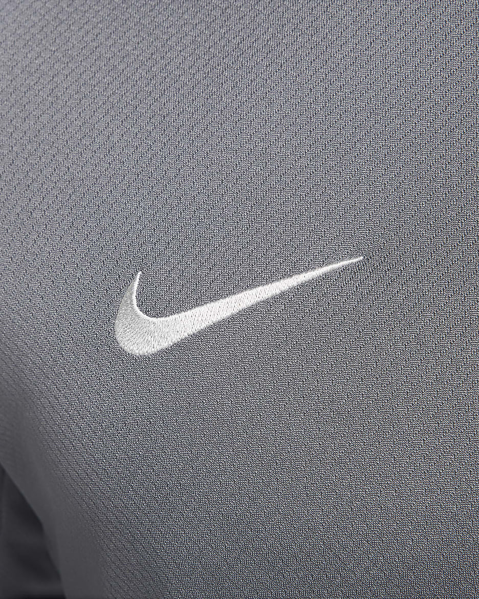 Tottenham Hotspur Strike Nike Dri-FIT rövid ujjú, kötött férfi futballfelső - Dark Grey/Dark Grey/Polar/Grey Fog