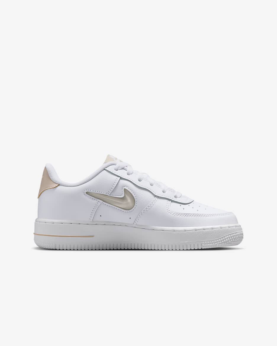 Nike Air Force 1 Older Kids' Shoes - White/Sand Drift