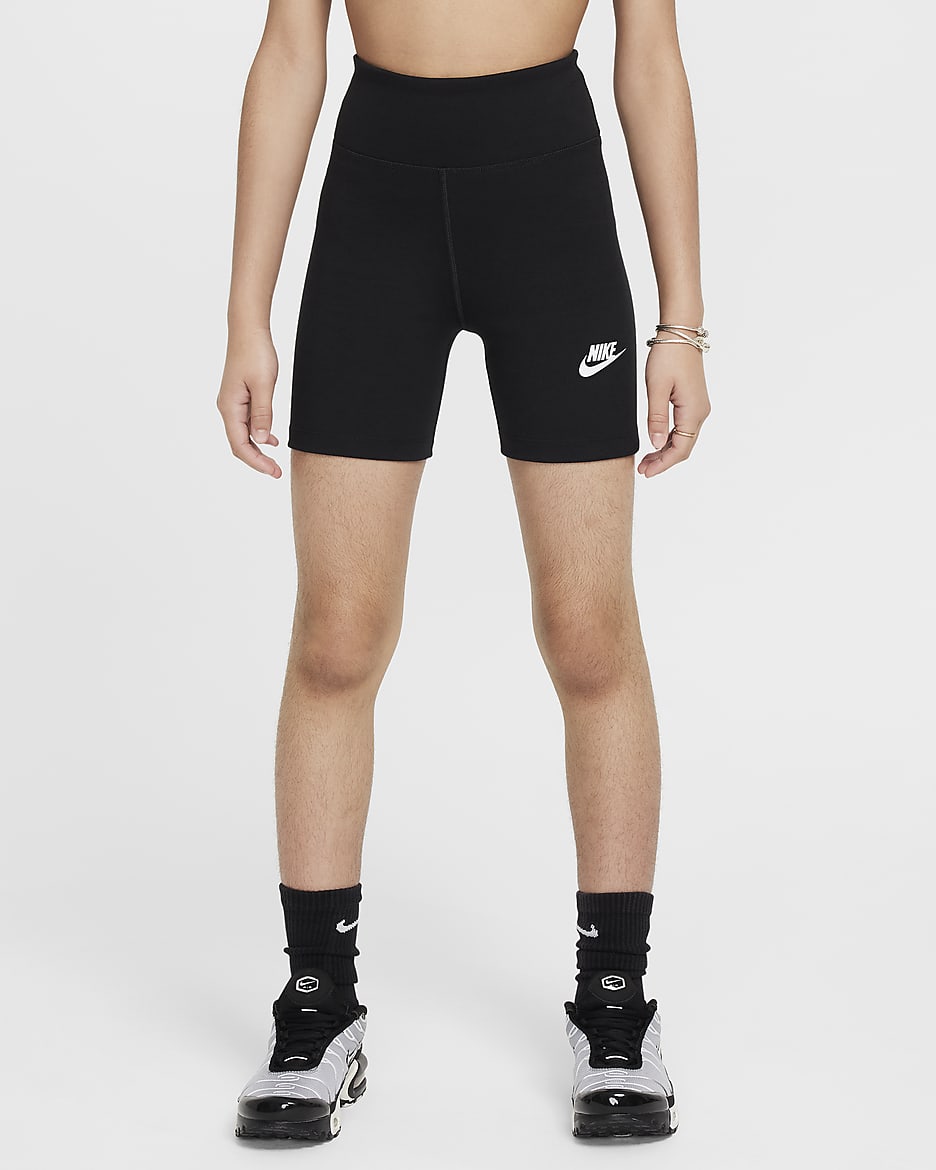 Nike Sportswear Classic Bike-Shorts mit hohem Taillenbund (ca. 12,5 cm; Damen) - Schwarz/Weiß