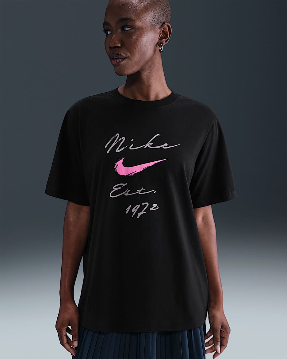 Playera de ajuste holgado para mujer Nike Sportswear Essentials - Negro
