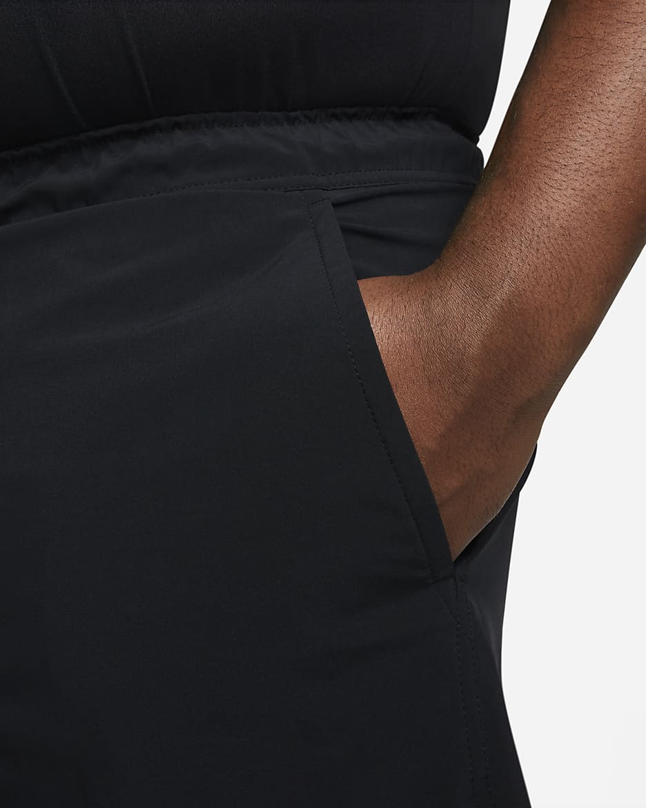 Alsidige Nike Unlimited Dri-FIT-2-i-1-shorts (18 cm) til mænd - sort/sort/sort/sort