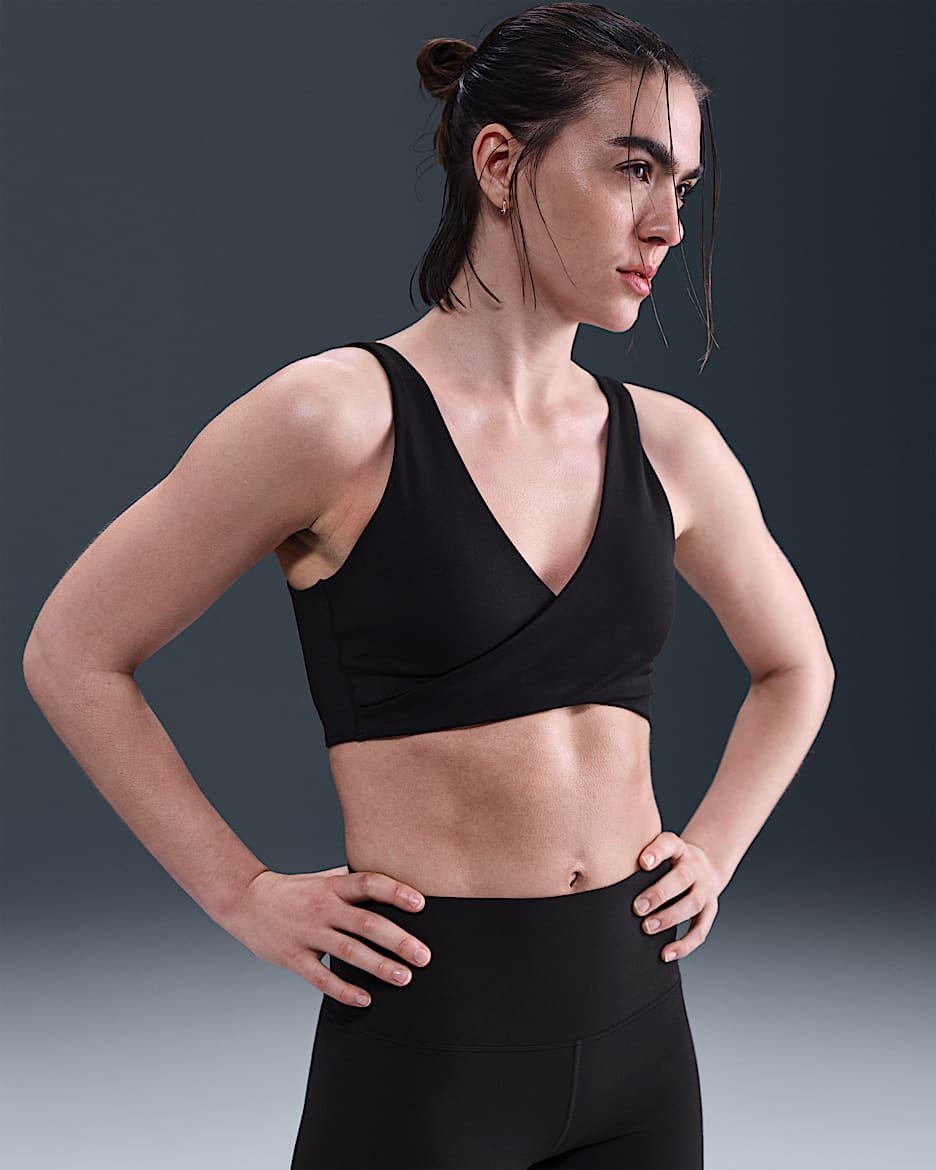 Nike One Women'e Light-Support Padded Sports Bra - Black/Dark Smoke Grey