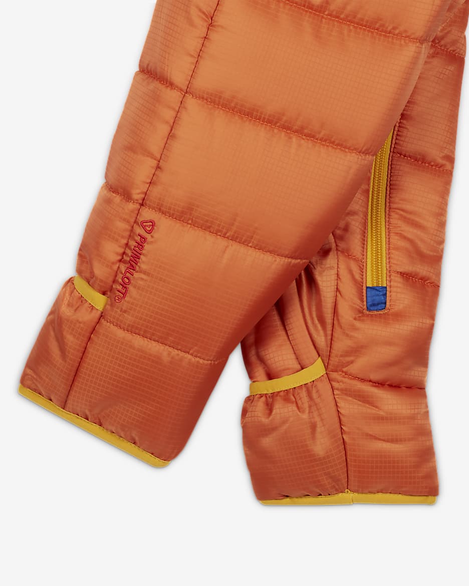 Nike ACG-Schneeanzug für Babys (0–12 Monate) - Hot Curry