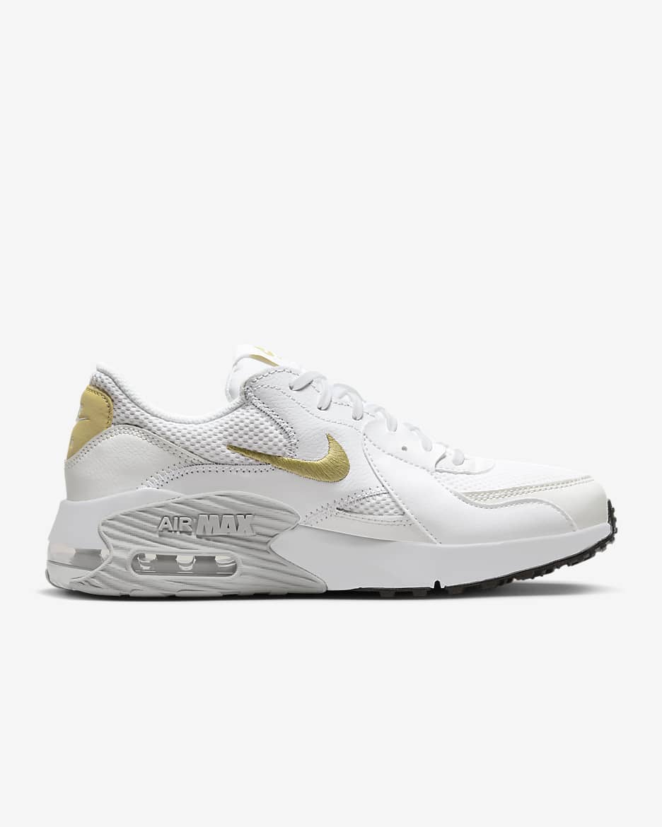 Tenis para mujer Nike Air Max Excee - Blanco/Blanco cumbre/Negro/Oro Saturno