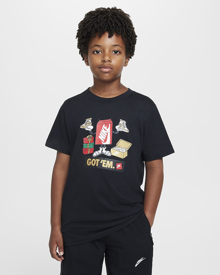 Playera para niños talla grande Nike Sportswear - Negro