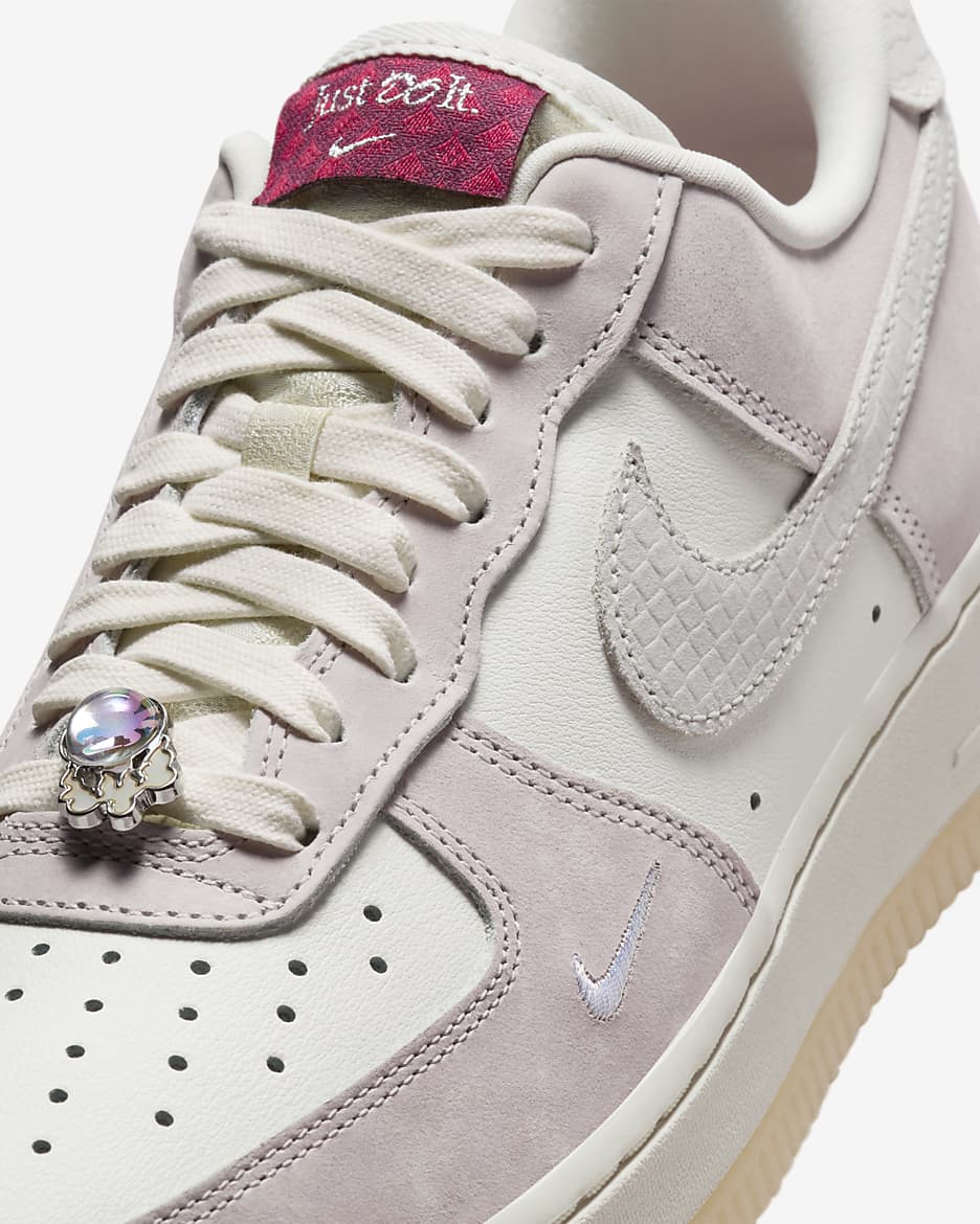 Γυναικεία παπούτσια Nike Air Force 1 ’07 LX - Sail/Sail/Platinum Violet/Sail