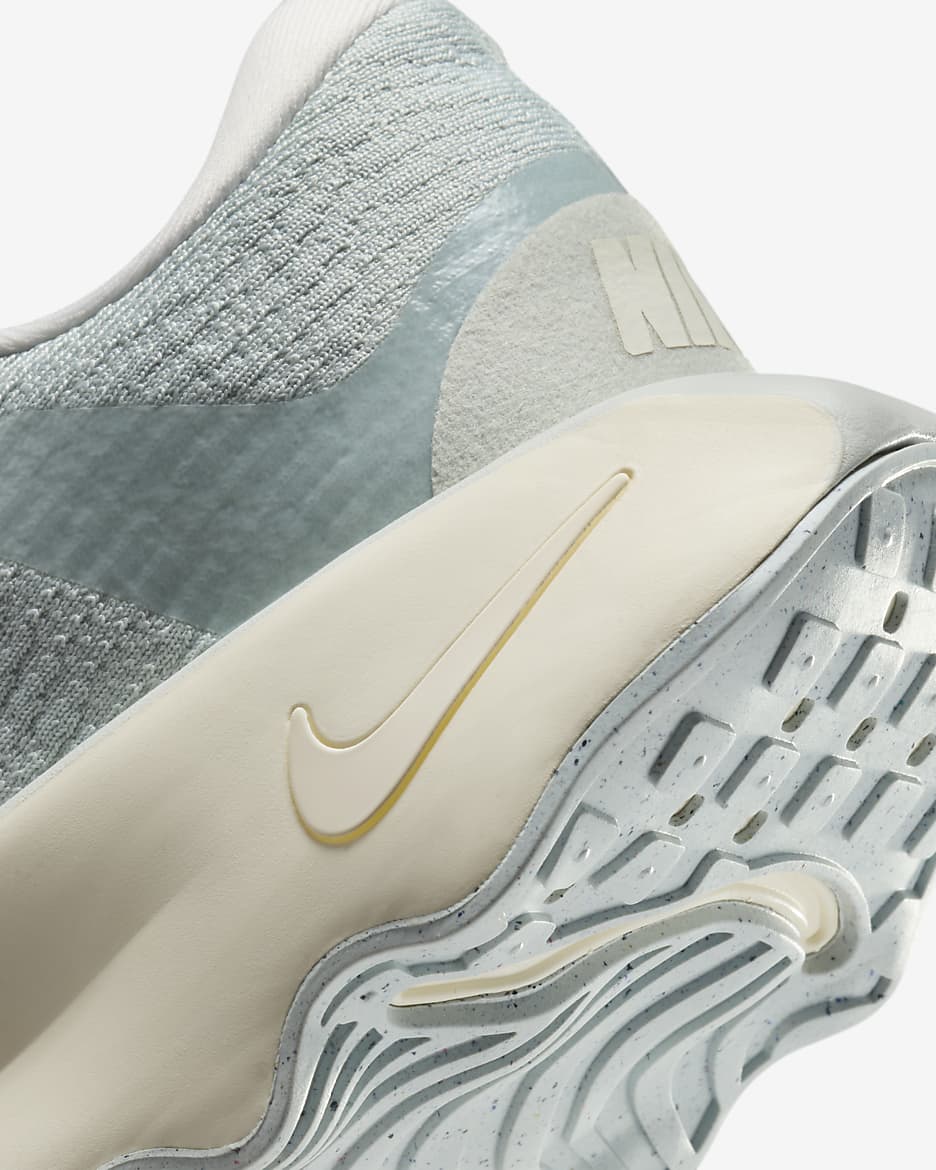 Nike Motiva 女款健走鞋 - Barely Grey/Sail/Pale Ivory