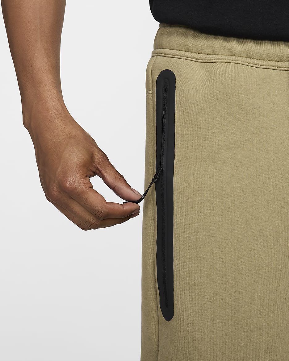 Nike Sportswear Tech Fleece Men's Shorts - Neutral Olive/Black