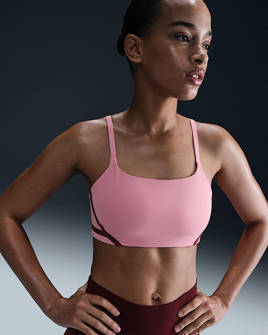 Bra deportivo de baja sujeción con forro ligero para mujer Nike One Convertible - Rosa elemental/Rosa elemental/Rojo team oscuro/Negro
