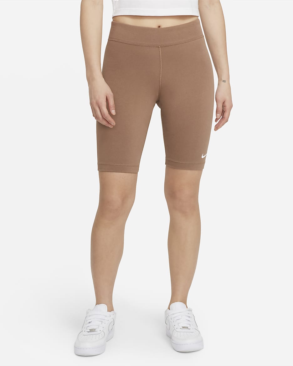 กางเกงปั่นจักรยานขาสั้นผู้หญิง Nike Sportswear Essential - Archaeo Brown/ขาว