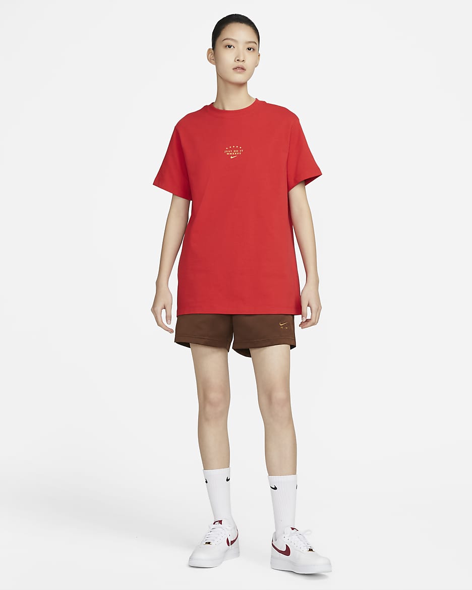 Nike Sportswear Women's Short-sleeve T-shirt - University Red