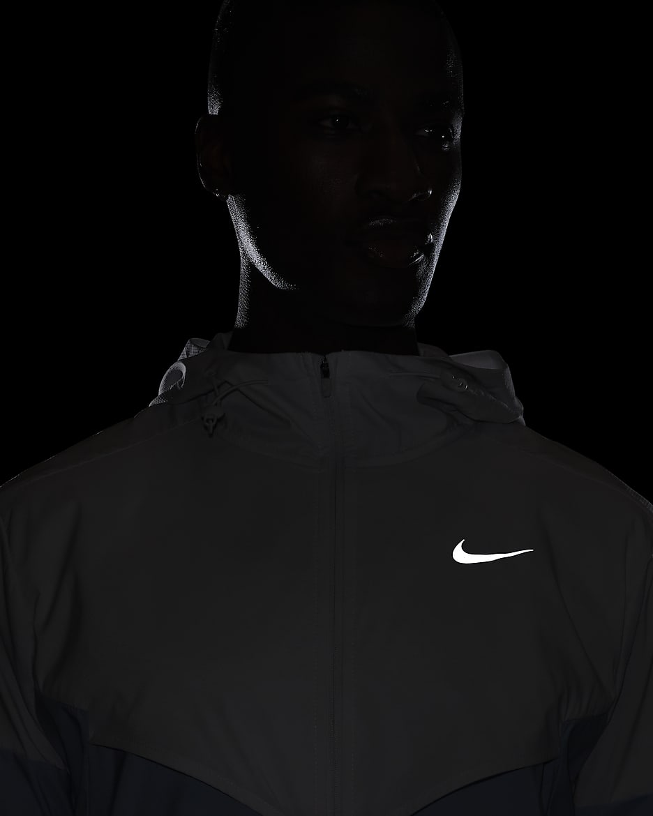 Veste de running déperlante Nike Windrunner pour homme - Platinum Tint/Light Armory Blue