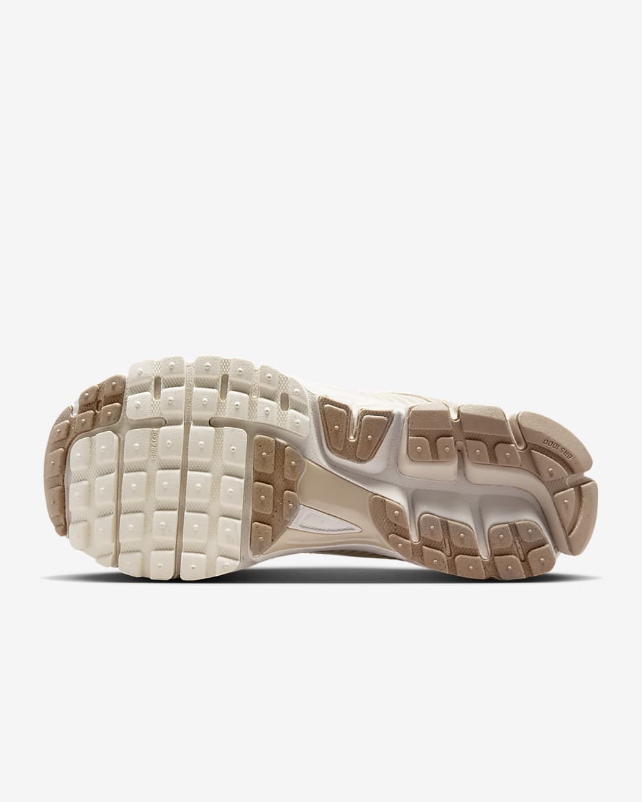 Nike Zoom Vomero 5 Women's Shoes - Sand Drift/Hemp/Black/Phantom