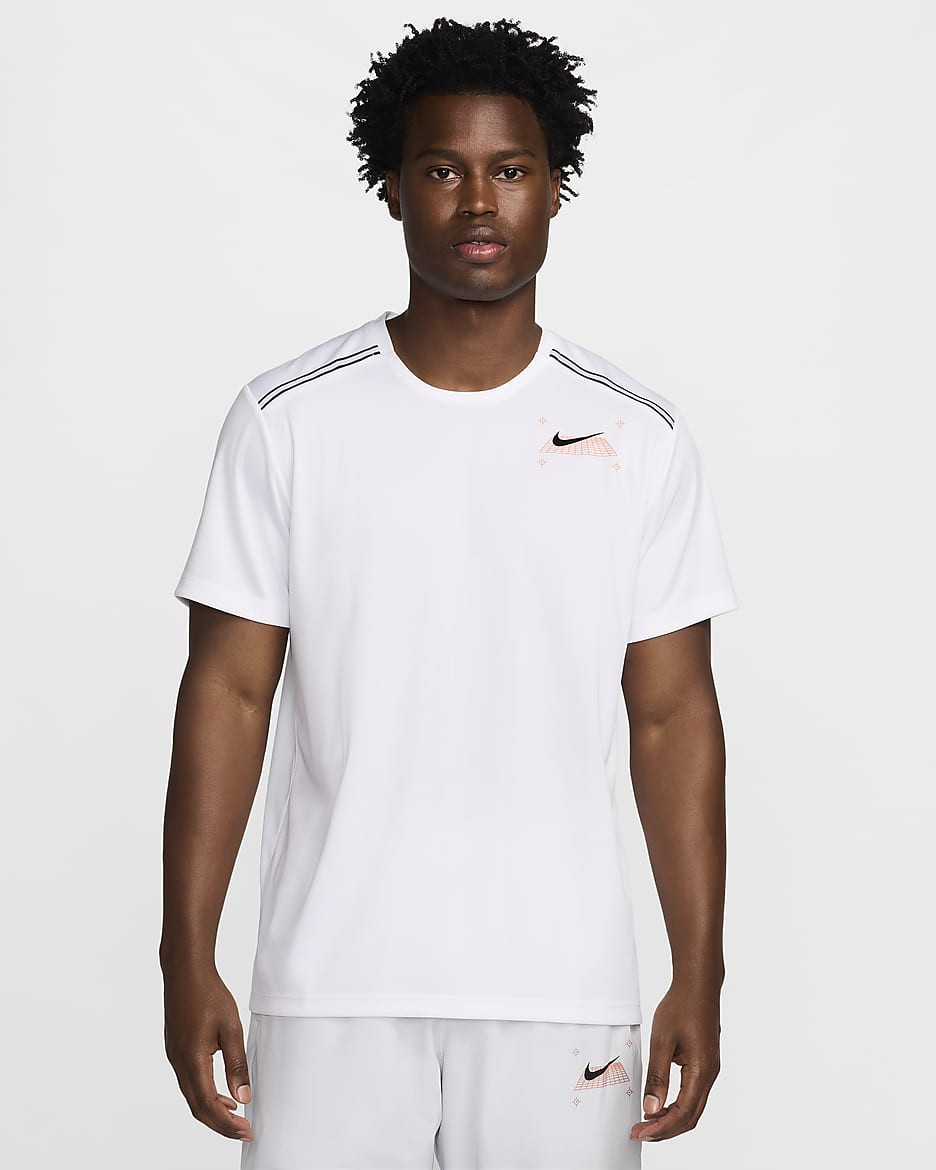 Haut de running à manches courtes et motifs Nike Miler pour Homme - Blanc