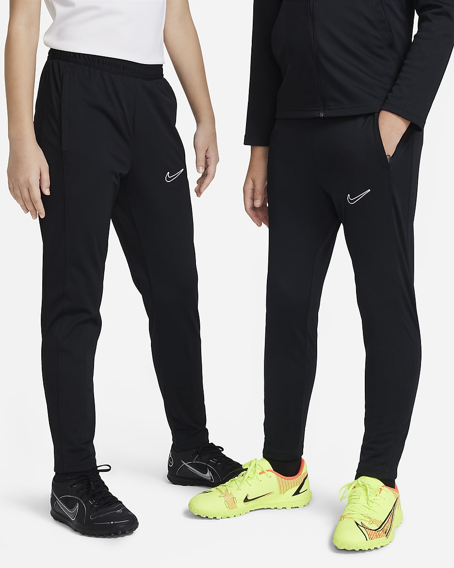 Παιδική ποδοσφαιρική φόρμα Nike Dri-FIT Academy23 - Μαύρο/Μαύρο/Λευκό