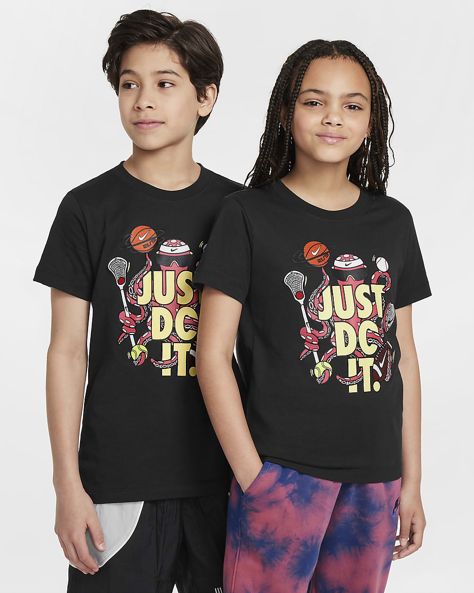 Nike Sportswear Big Kids' T-Shirt - Black