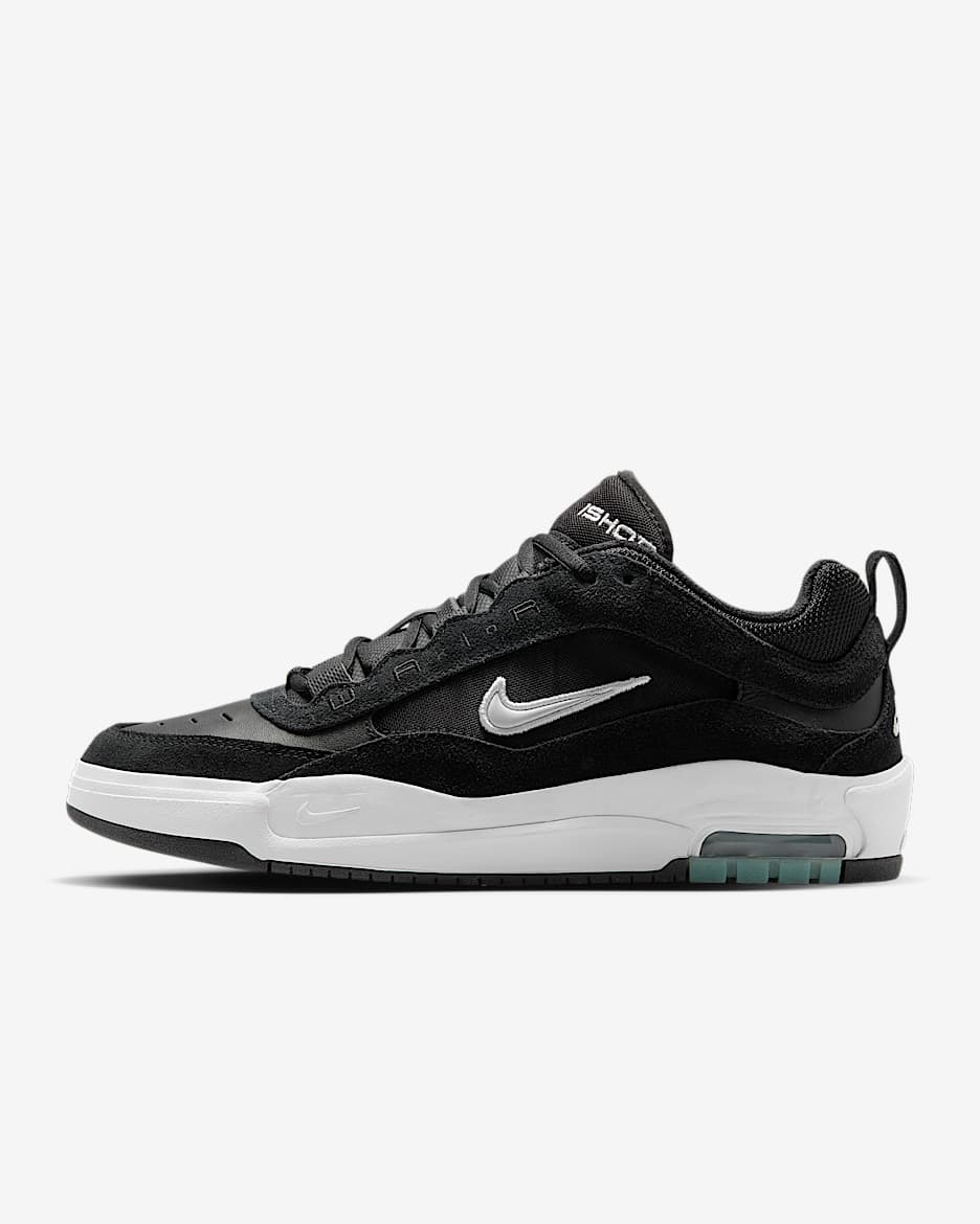 รองเท้าผู้ชาย Nike Air Max Ishod - ดำ/ดำ/ดำ/ขาว