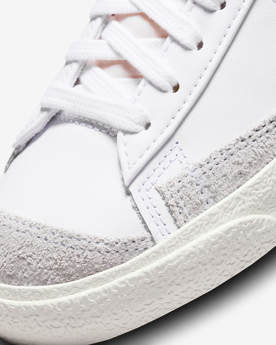 Nike Blazer Mid '77 Women's Shoes - White/Sail/Peach/Habanero Red