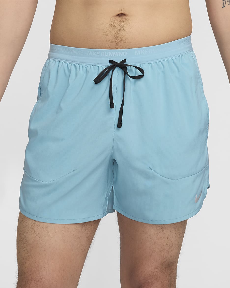 Nike Stride Dri-FIT-Laufshorts mit Futter für Herren (ca. 12,5 cm) - Denim Turquoise/Schwarz