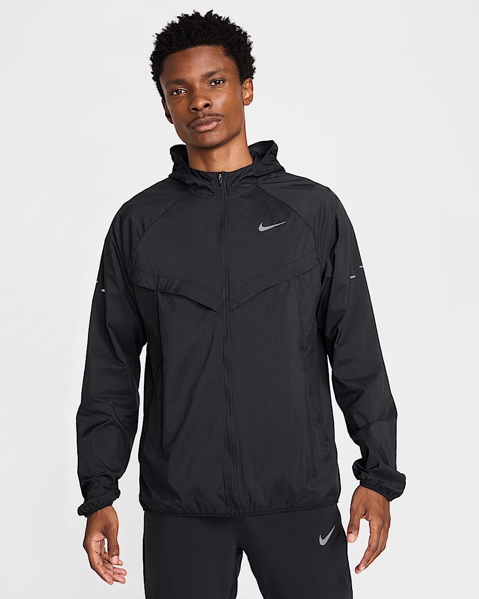 Nike Stride Men's Repel UV Running Jacket - Black/Black