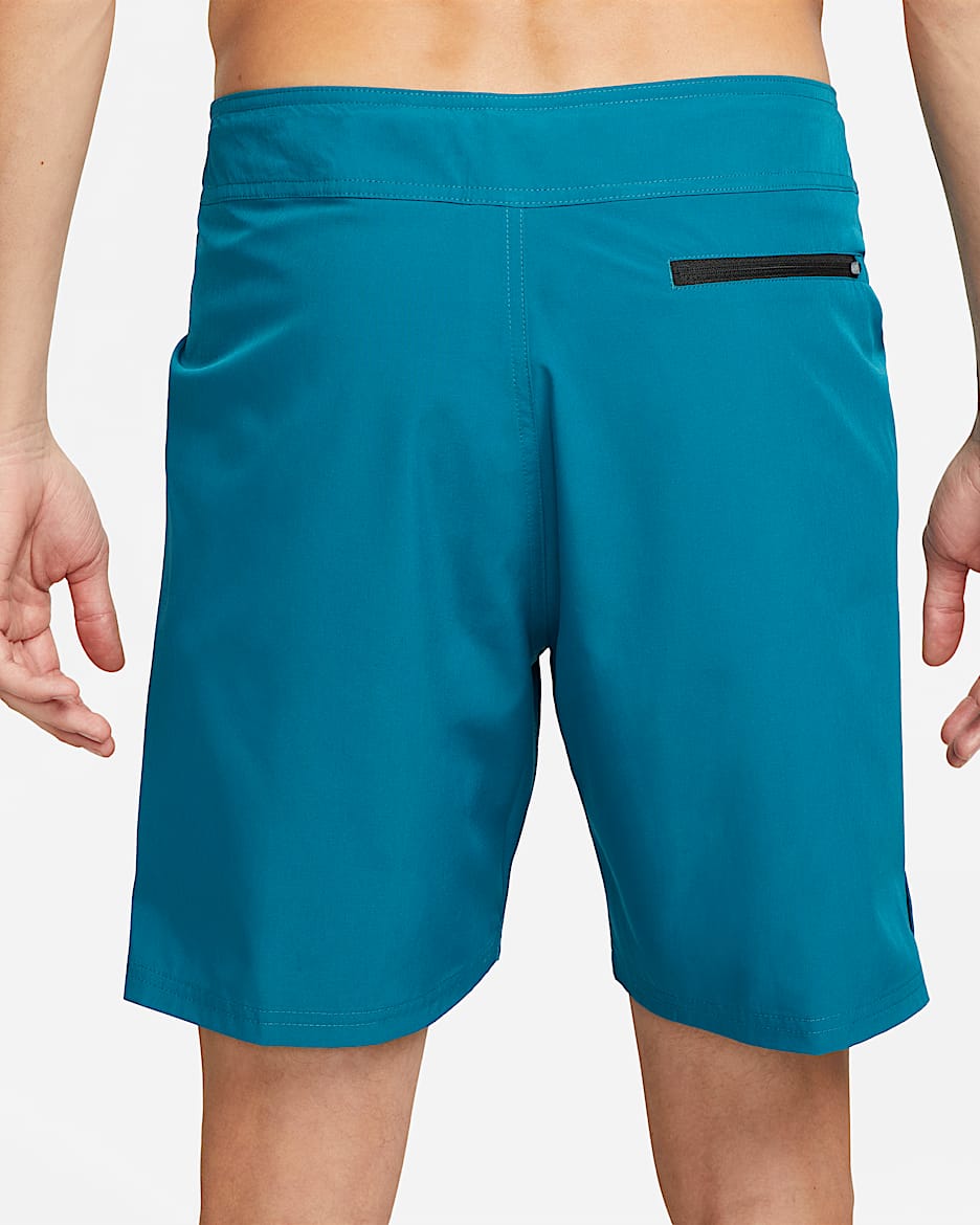 Traje de baño tipo short de playa de 18 cm para hombre Nike Essential - Verde abismo