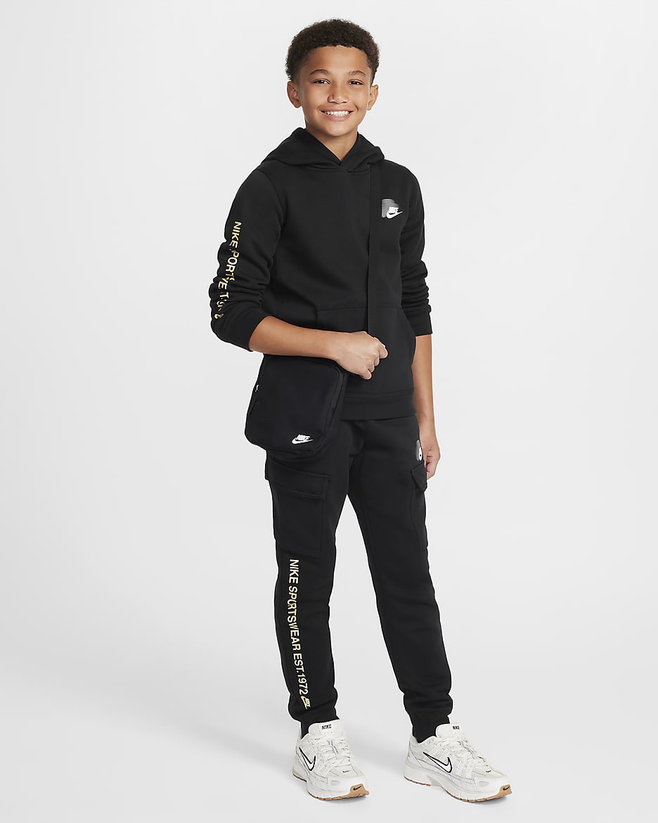 Nike Sportswear Standard Issue Older Kids' (Boys') Cargo Trousers - Black/Black/Metallic Gold