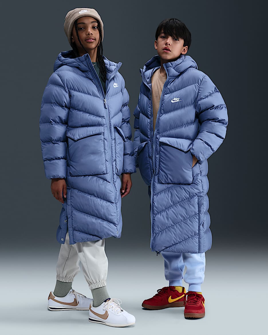 Parka rembourrée ample Therma-FIT Nike Sportswear All Day Play pour ado - World Indigo/Blanc