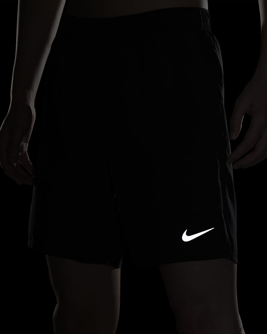 Nike Dri-FIT Challenger Men's 18cm (approx.) 2-in-1 Versatile Shorts - Black/Black/Black