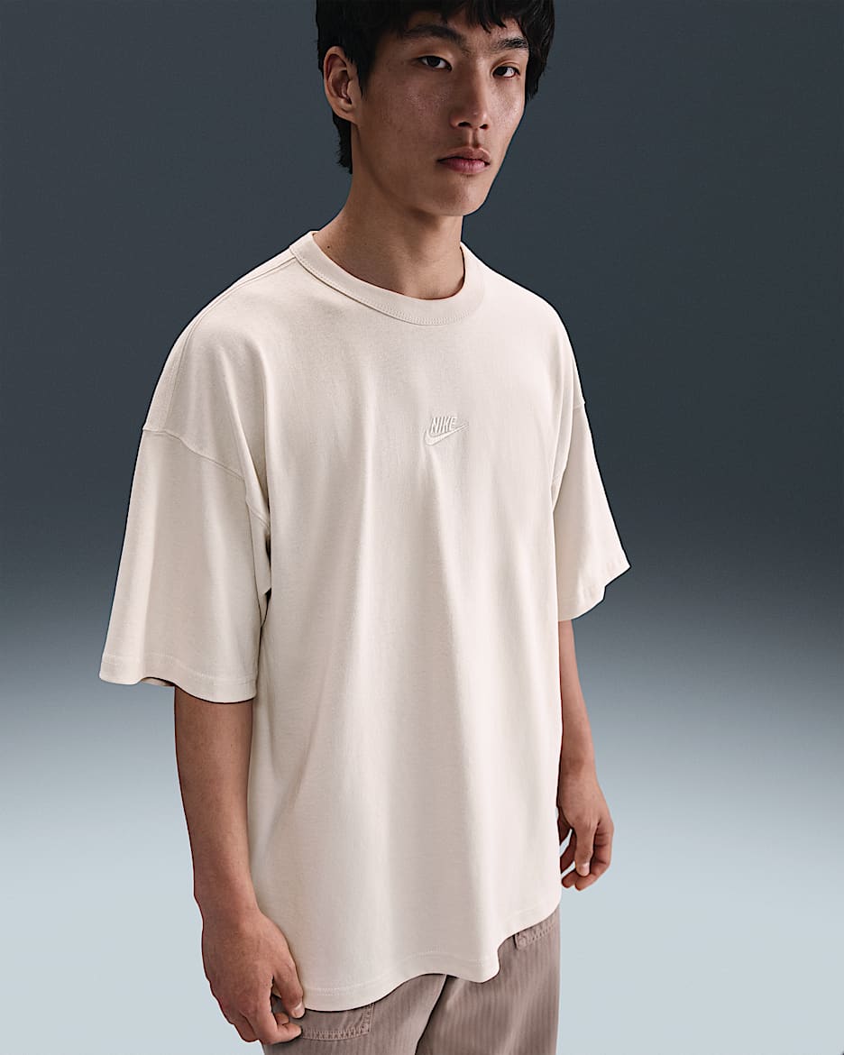 Nike Sportswear Premium Essentials Men's Oversized T-shirt - Light Bone