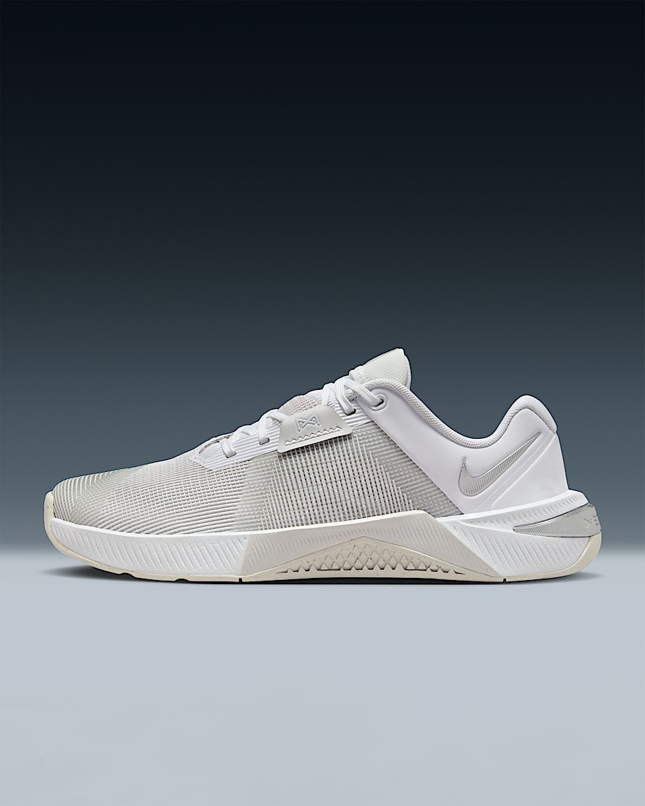 Nike Metcon 10 Women's Workout Shoes - White/Platinum Tint/Wolf Grey/Metallic Silver
