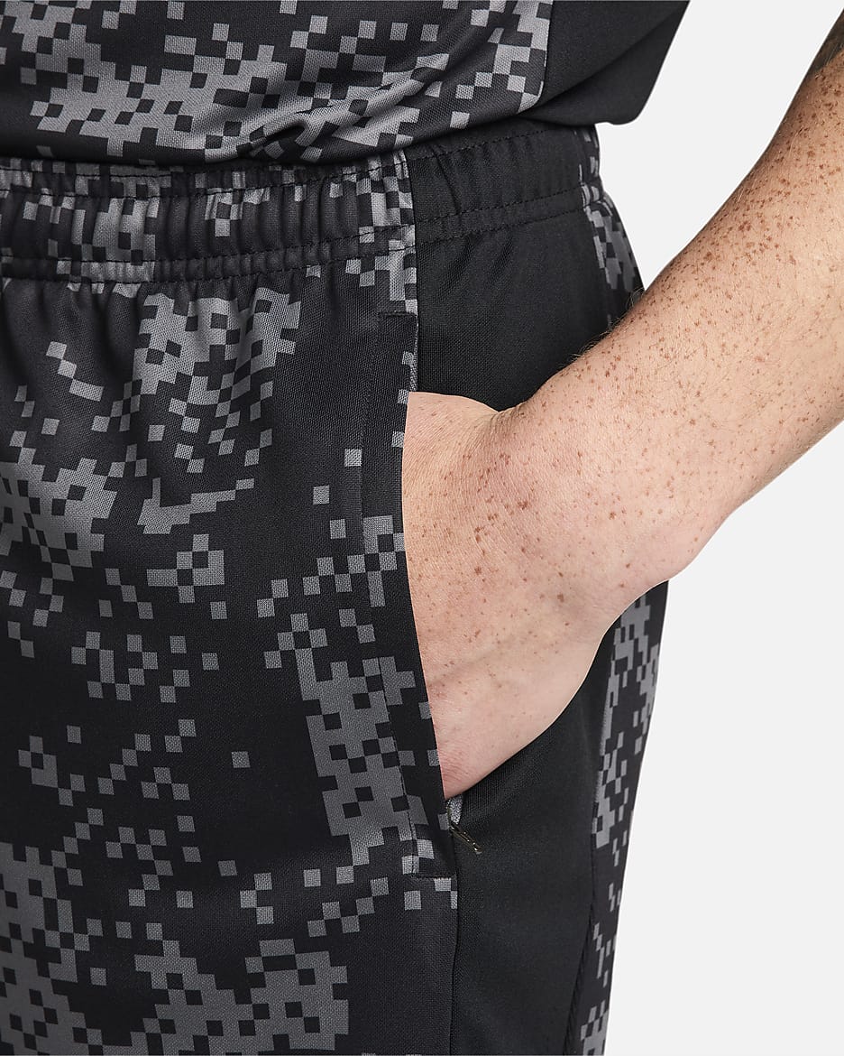 Nike Academy Pro Pantalón corto de fútbol Dri-FIT - Hombre - Iron Grey/Negro/Negro/Negro