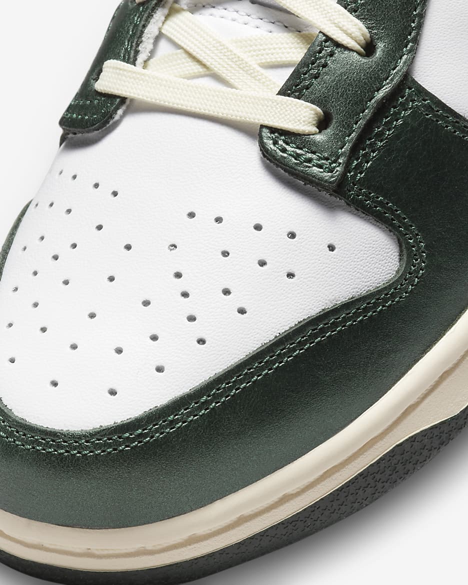 Nike Dunk Low Damesschoenen - Wit/Coconut Milk/Pro Green