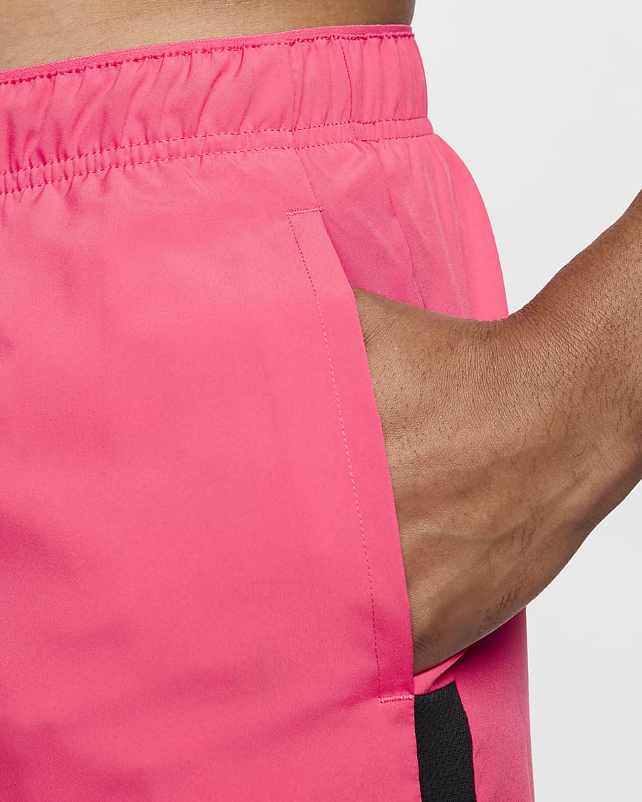 Nike Challenger Dri-FIT fôret løpeshorts til herre (18 cm) - Aster Pink/Svart/Svart