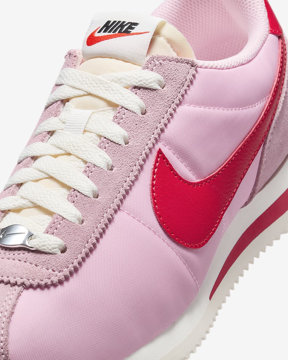 Sapatilhas Nike Cortez Textile - Rosa Soft médio/Sail/Laranja Team/Vermelho Fire