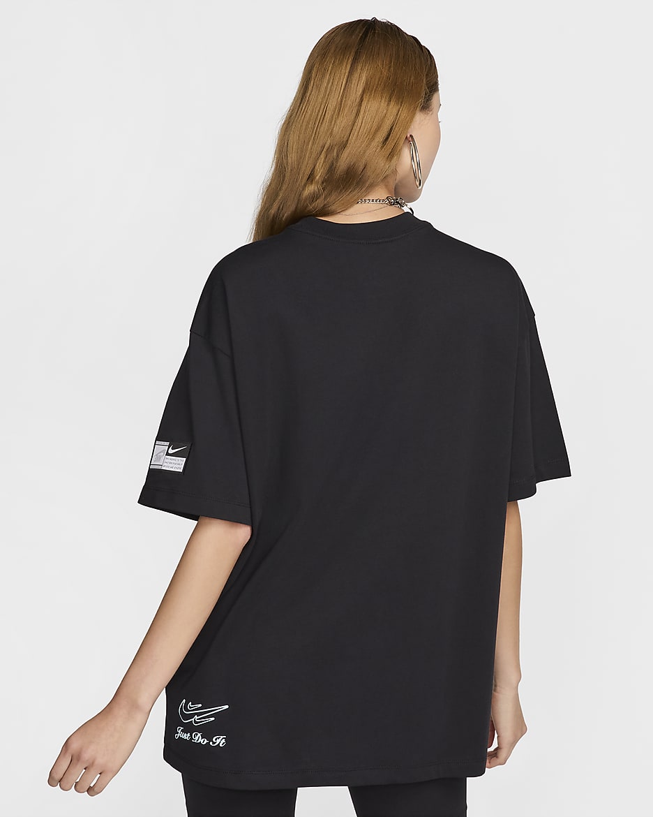 Nike Sportswear Women's Oversized Short-Sleeve T-Shirt - Black