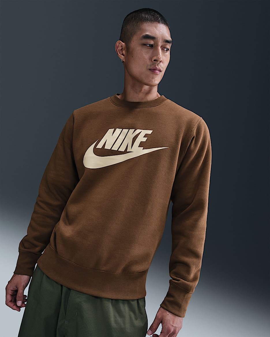Nike Sportswear Club Men's Graphic Fleece Crew - Mosswood Brown/Light Khaki