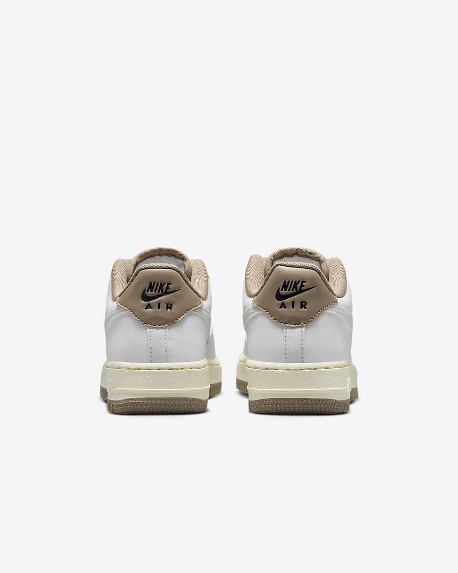 รองเท้าเด็กโต Nike Air Force 1 LV8 - Summit White/Khaki/Coconut Milk/Summit White