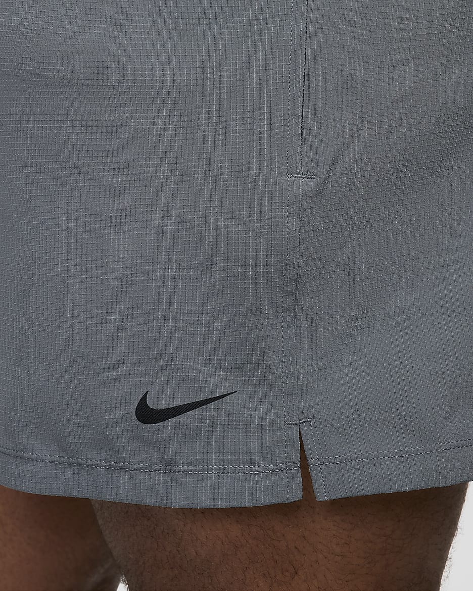 Shorts da fitness Dri-FIT non foderati 13 cm Nike Flex Rep – Uomo - Smoke Grey/Nero/Nero