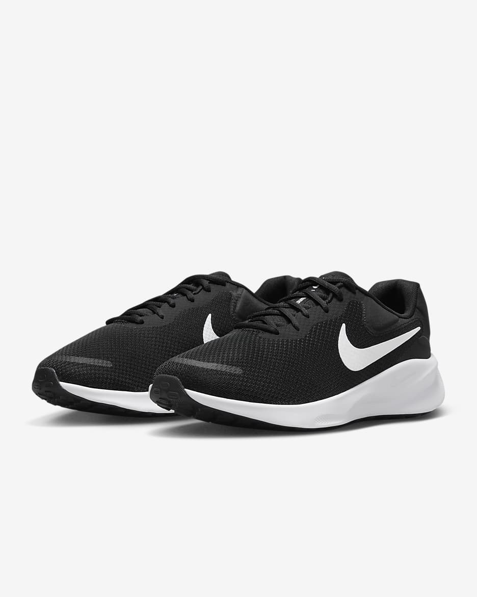 Nike Revolution 7 Men's Road Running Shoes (Extra Wide) - Black/White