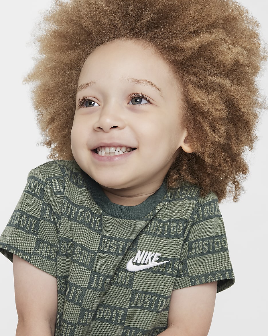 Playera de jacquard infantil Nike "Just Do It" - Verde aceite