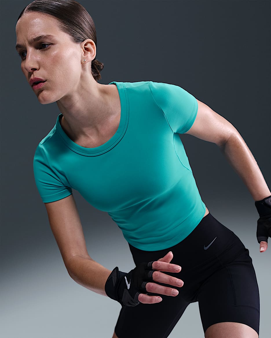 Nike One Fitted Women's Dri-FIT Short-Sleeve Cropped Top - Dusty Cactus/Black