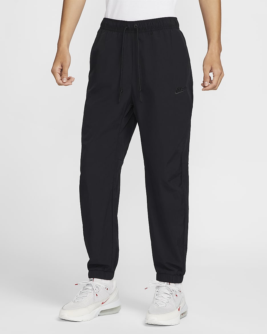 Nike Tech Men's Woven Straight-Leg Trousers - Black/Black