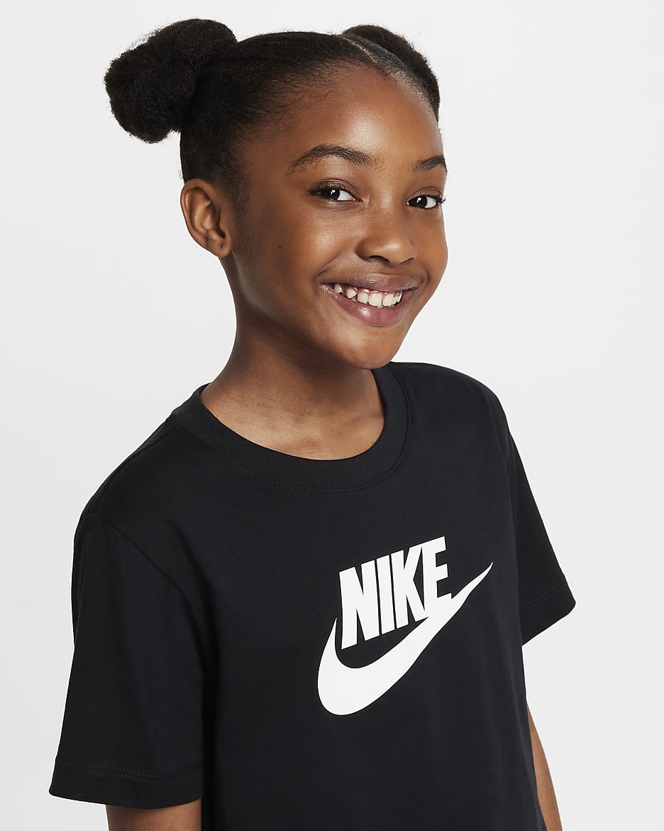 Nike Sportswear Crop Genç Çocuk (Kız) Tişörtü - Siyah