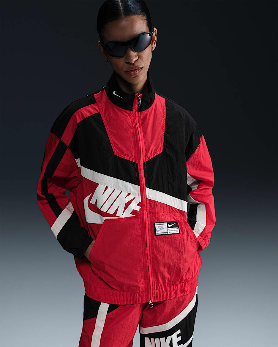 Nike Sportswear Oversize-Webjacke (Damen) - University Red/Schwarz/Sail/Sail
