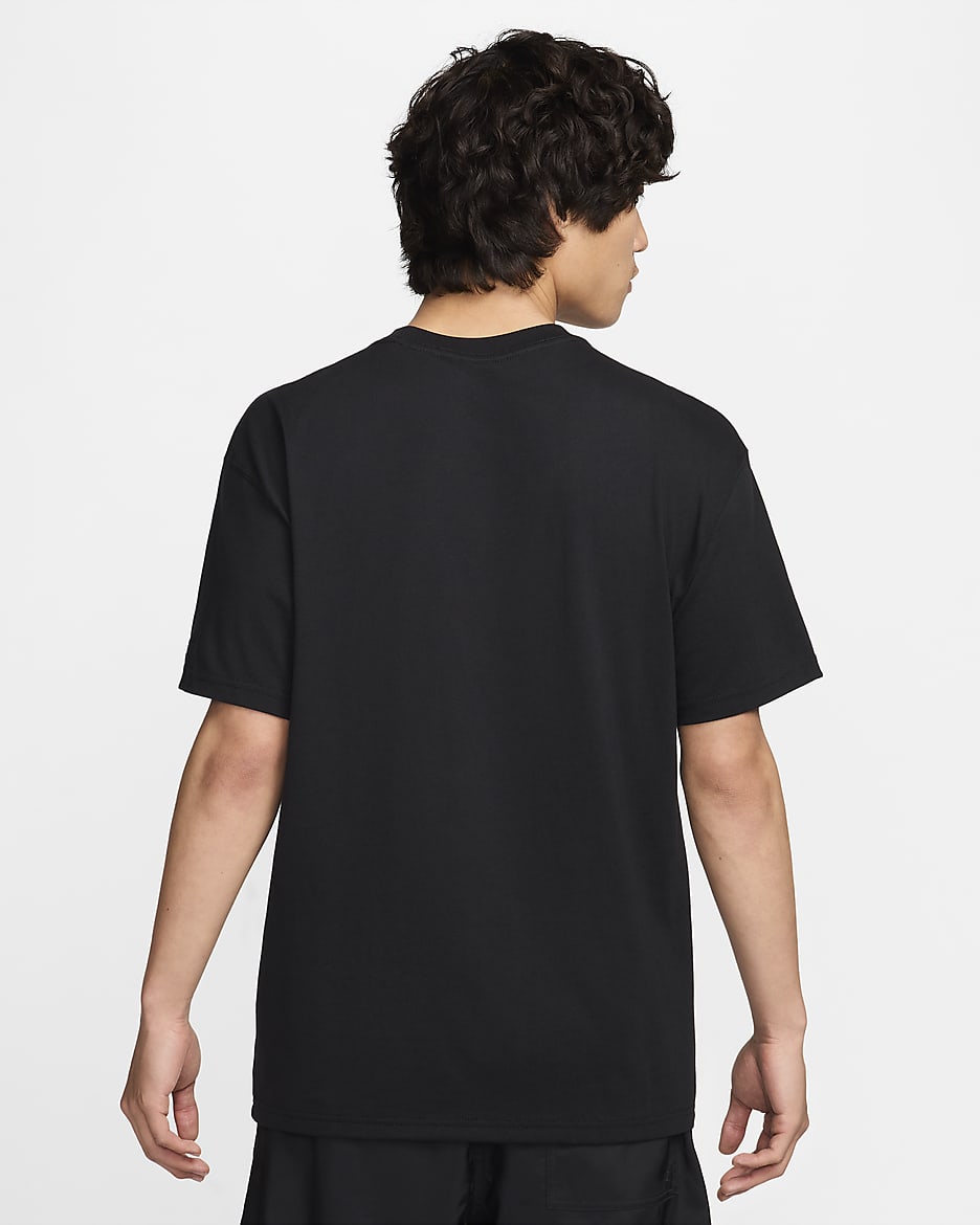 Nike Sportswear Men's T-Shirt - Black