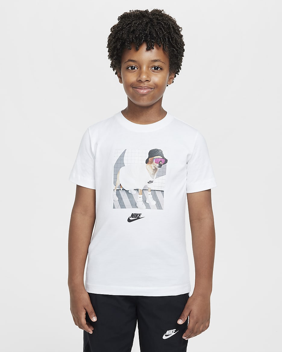 Playera para niños talla grande Nike Sportswear - Blanco