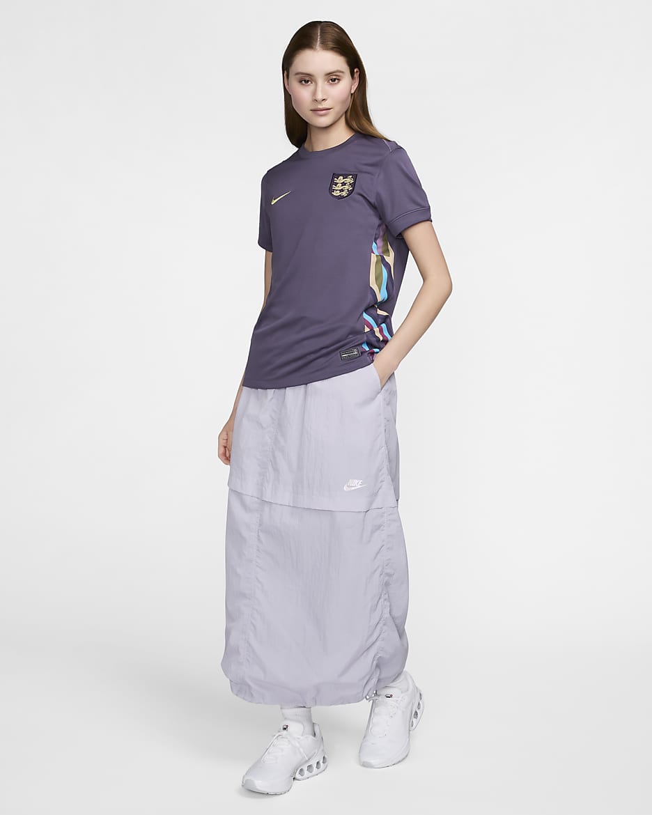 Anglia (női csapat) 2024/25 Stadium idegenbeli Nike Dri-FIT női replika futballmez - Dark Raisin/Dark Raisin/Sesame