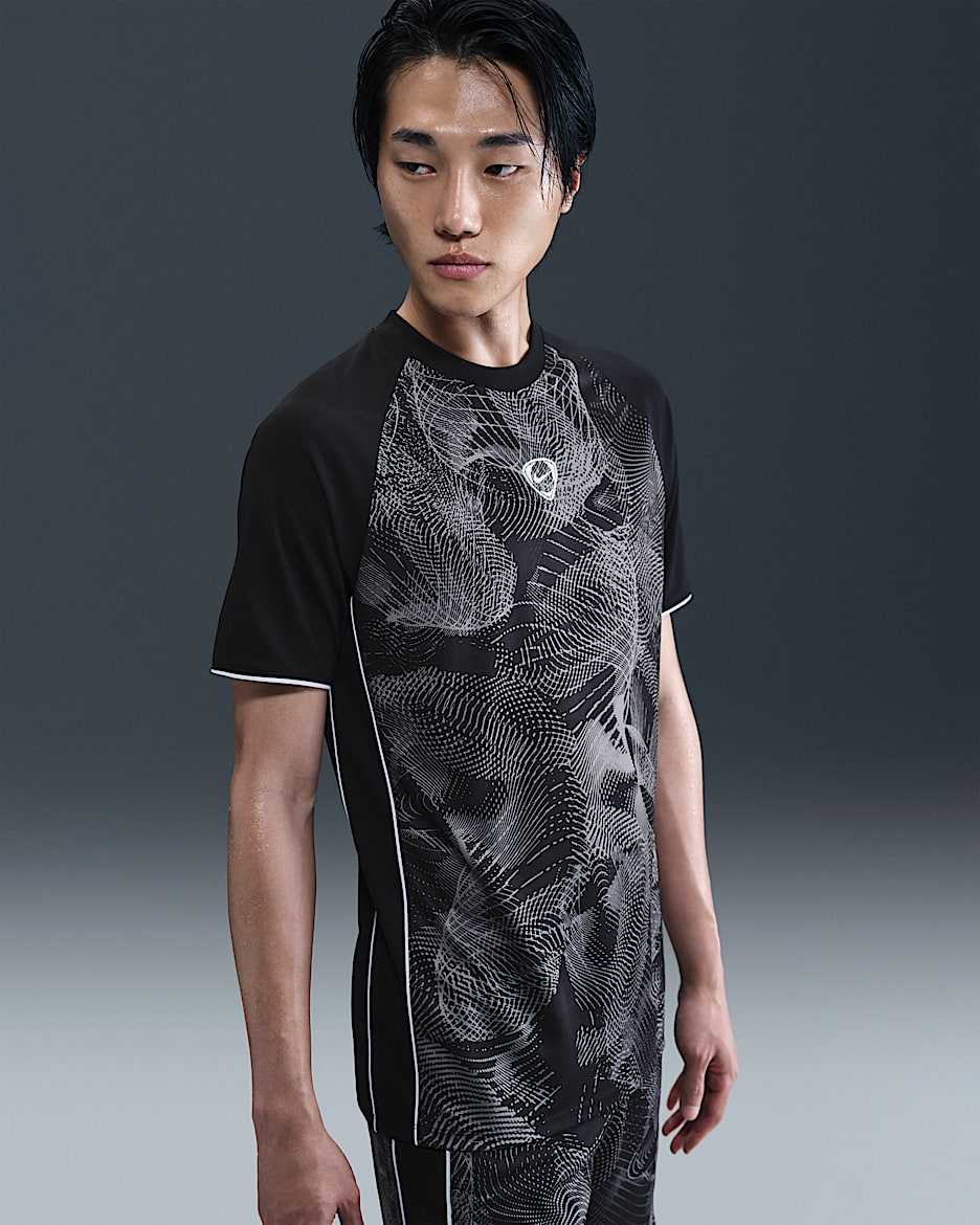Nike Academy+ Men's Dri-FIT Short-Sleeve Football Shirt - Anthracite/Black/White/White