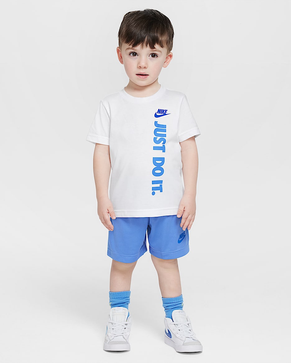 Nike Toddler Graphic T-Shirt and Shorts Set - Polar
